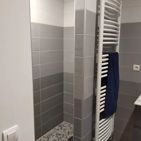 Le Suc Du Pommier Gasthof 3*