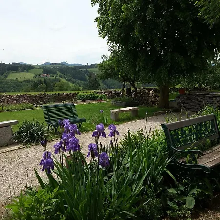 Le Suc Du Pommier Gasthof 3*